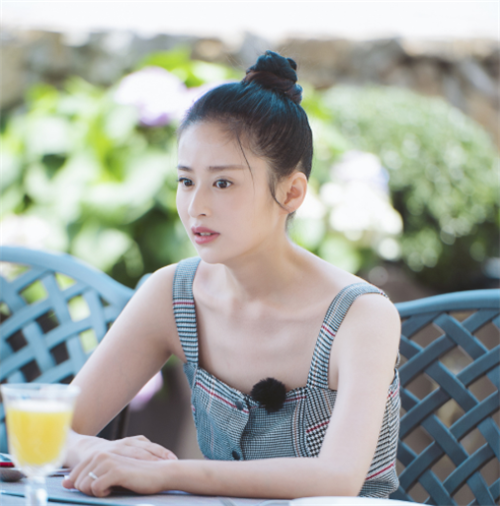 羡慕颖儿的小胳膊小腿?学学她的瘦身秘籍吧!