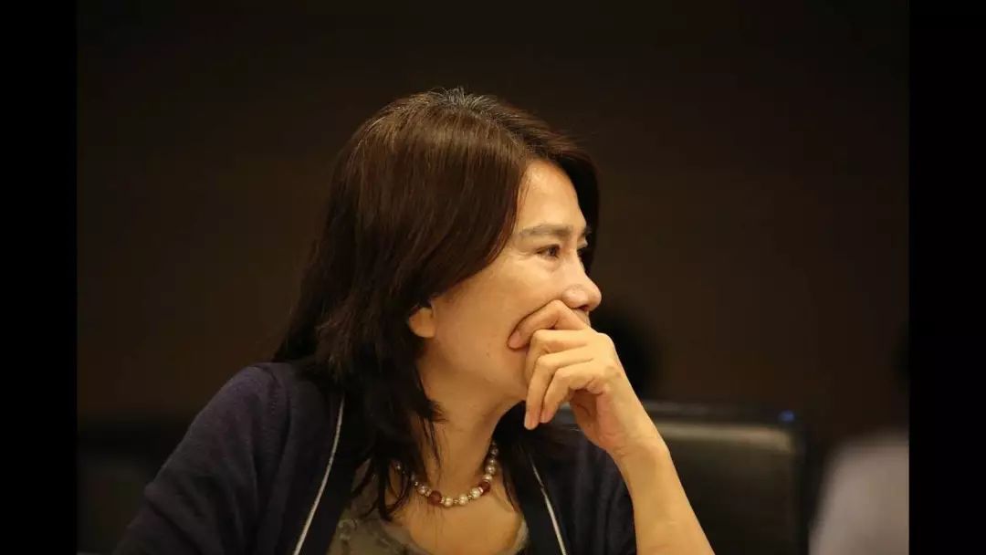 做尽恶人的格力董小姐，为何倾家荡产 贷款也要造车？