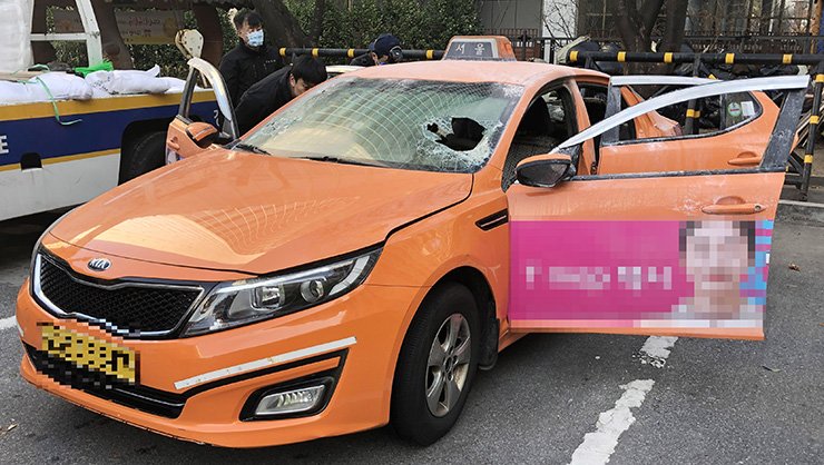 因不满拼车软件抢生意 韩国一出租车司机自焚身亡