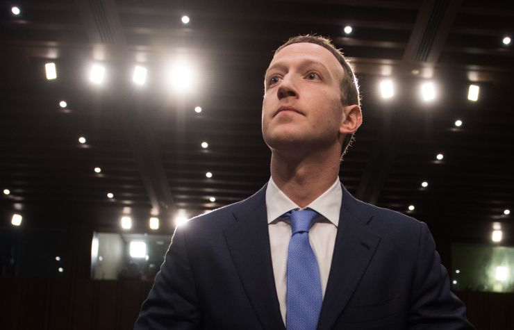 隐私丑闻发酵 Facebook股价大跌7%创7月来最大跌幅