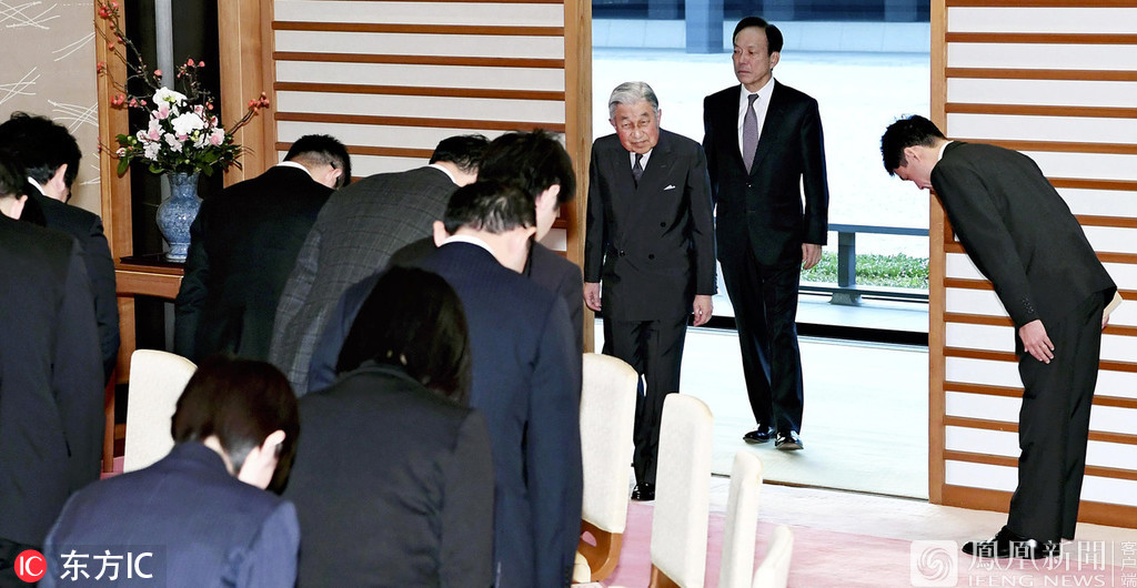 日本明仁天皇迎来85岁生日 约7万6000人前往皇居参,玛克纳尔必须死