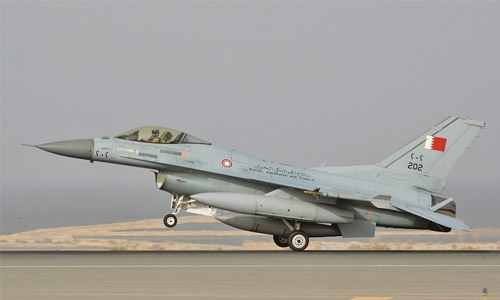 连“凯子”都吓到了：卖台湾的F-16要2亿一架？