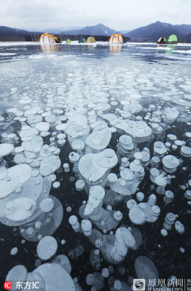 ..糠平湖（Lake Nukabira）“冰冻气泡”奇景