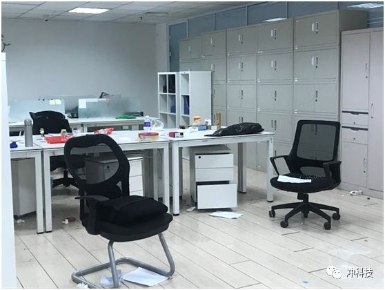 实探途歌北京总部：办公室已大门紧锁 员工搬家遭用户堵截