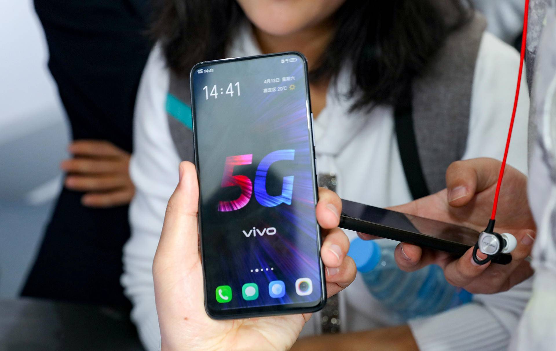 vivo秦飞：首款5G手机将在年中推出，价格不会太贵