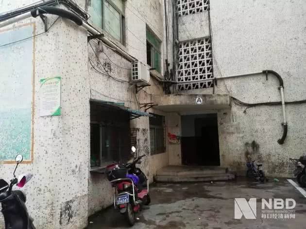 实地探访海马汽车拟出售房源：很多住户还没搬走 已有购房者询价