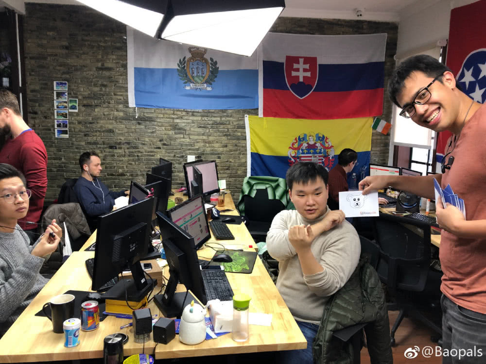 帮老外在淘宝血拼的人：收取5%服务费 每用户年均购59件商品