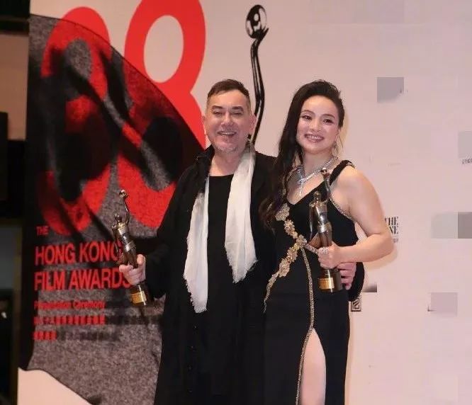 她非红不可！艳压范冰冰，和三个丈夫共处一室，够狠…