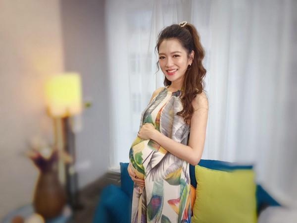 杨千霈自曝第二胎不稳 笑称生完这胎就封肚