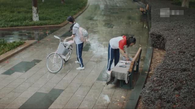 《七月与安生》开播！陈都灵变化大，沈月再现瞪眼式演技