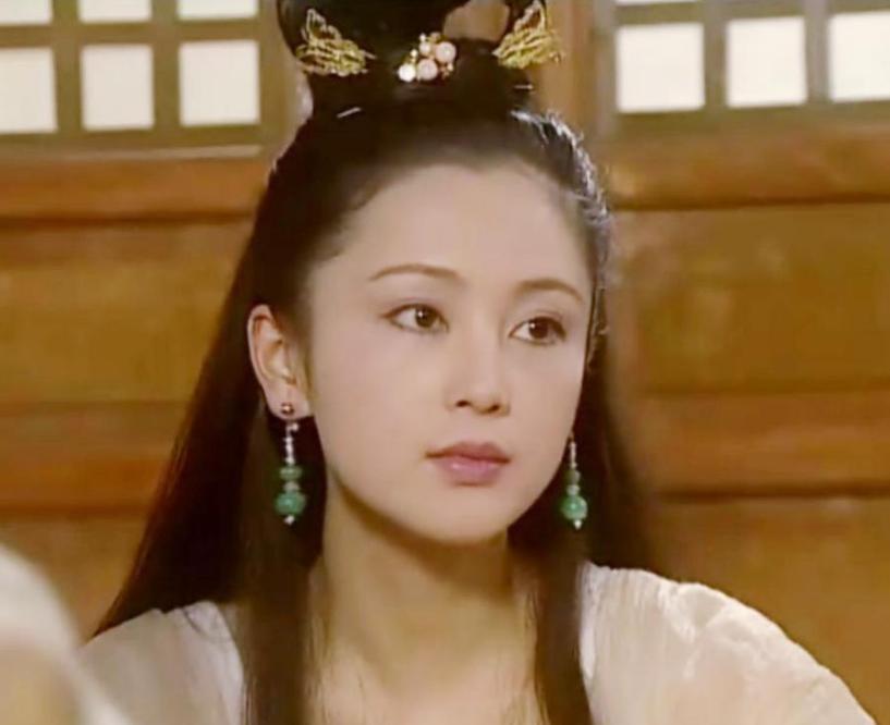 陈凯歌携妻与金巧巧夫妇同台 陈红身材丰腴