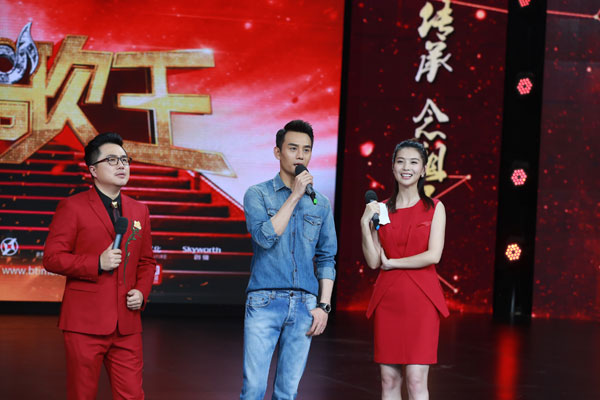 王凯清唱“好久不见” 低音炮名不虚传