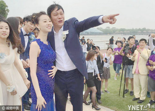 范志毅迎娶小17岁芭蕾舞演员 女方已孕徐根宝
