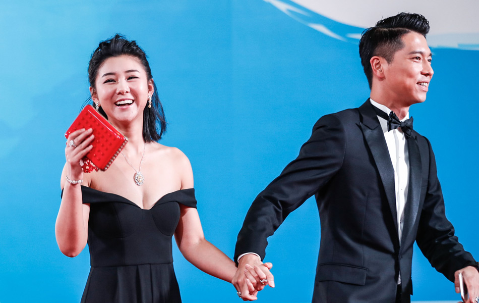 白玉兰奖红毯:孙俪刘涛攻气足~ Angelababy赵丽颖美美哒(图)_凤凰广州