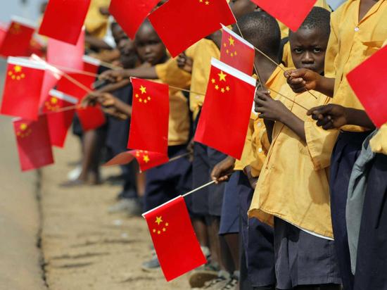 外媒：中国向津巴布韦捐赠国会大厦