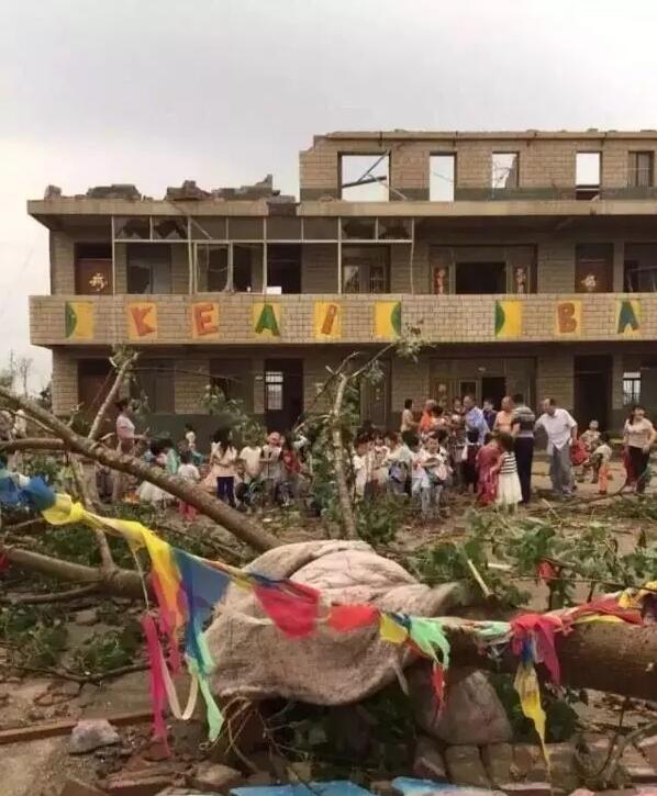 江苏阜宁遭遇12级风灾 佛教慈善机构闪电驰援