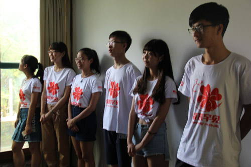南航大罕见病关怀团队举办“生存挑战”活动