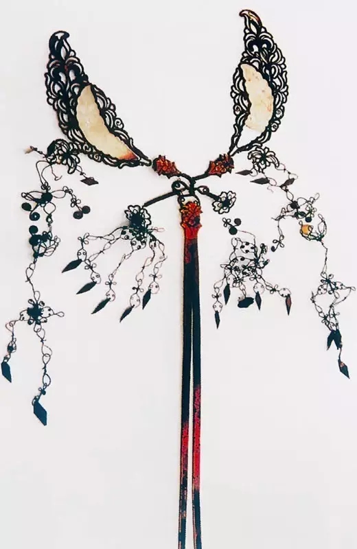 古代妹子最爱的首饰：一步一摇都有风情万种（图）_手机凤凰网