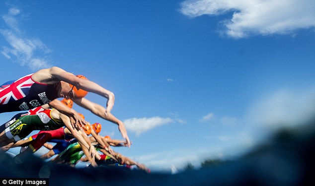 EPA 金银兄弟再成赛场焦点:他接近死亡的一刻