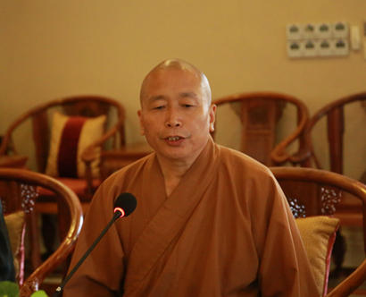 副会长印觉法师发言(图片来源:凤凰佛教.摄影:李国坚