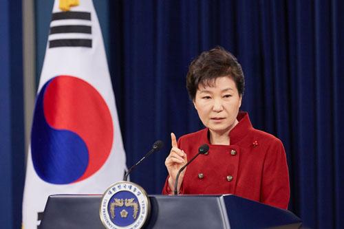 韩媒：朴槿惠称将打开韩所有通道 迎朝鲜居民安居