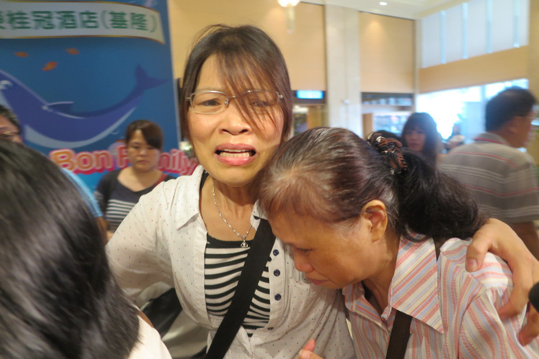 台湾被救船员妻子千字文控诉：当局无能 船东冷血