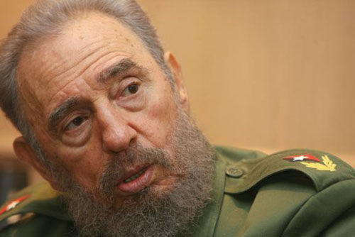 古巴导弹危机：卡斯特罗曾建议苏对美报复性核打击