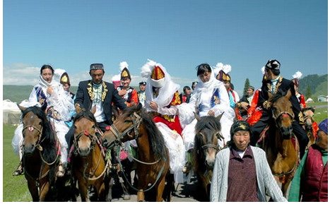 亮剑伊犁 青岛IUU旅行助力伊犁智慧旅游项目建