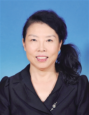 海口市政协新一届领导班子集体亮相