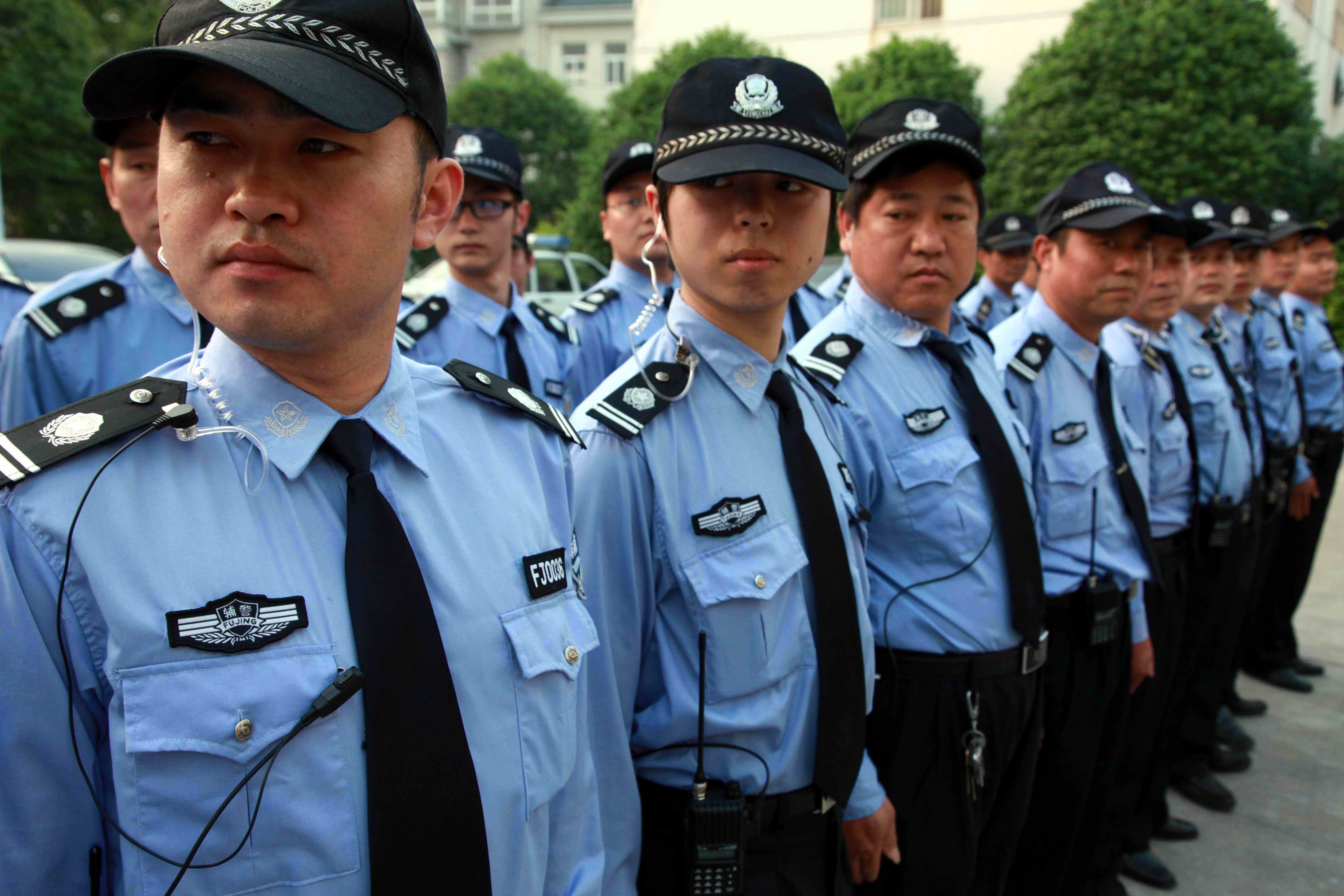 24小时在岗在位—记西安市公安局“优秀女辅警” - 西部网（陕西新闻网）