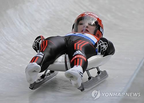 德国无舵雪橇女将加入韩国国籍 全力冲击平昌