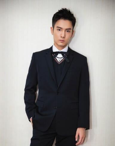 艺人毁约or拖欠片酬?盛一伦、经纪公司互指违