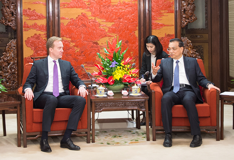 李克强会见挪威外交大臣布伦德 - 中国网传媒经