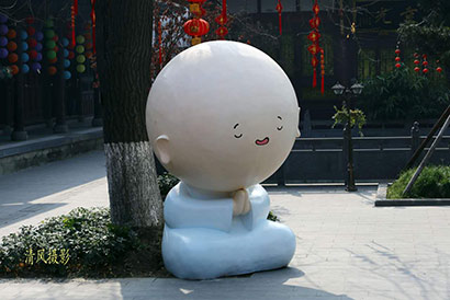 成都大慈寺最萌小和尚圆一悄然走红