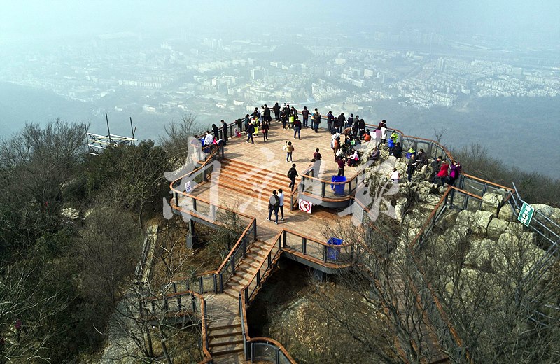 紫金山山顶公园添观景平台 南京城尽收眼底(组