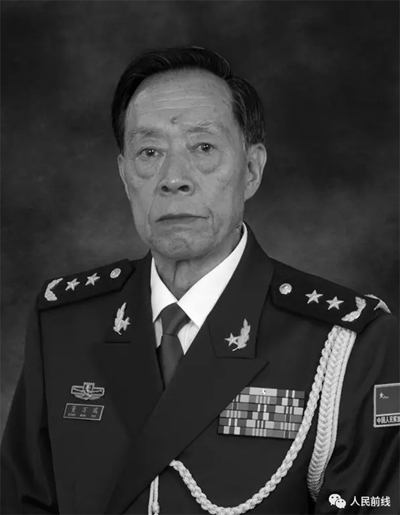 98抗洪将军董万瑞遗体告别仪式举行 江西记者