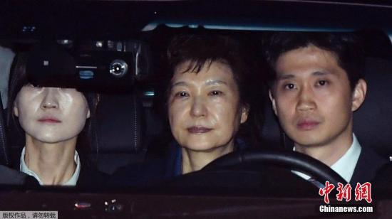 韩国亲信门预审今开庭 朴槿惠缺席否认所有指控