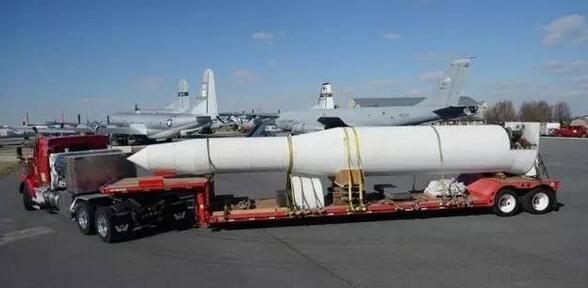 美国试射“洲际导弹之王” 威慑目标远比朝鲜强大