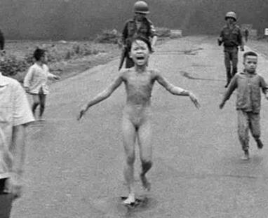 儿童节谈越南战争最著名女童：最后去了美国