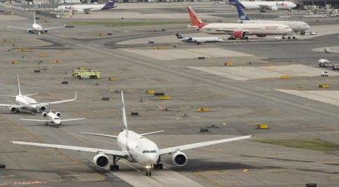 美国一机场发现可疑高压锅 客运楼紧急疏散
