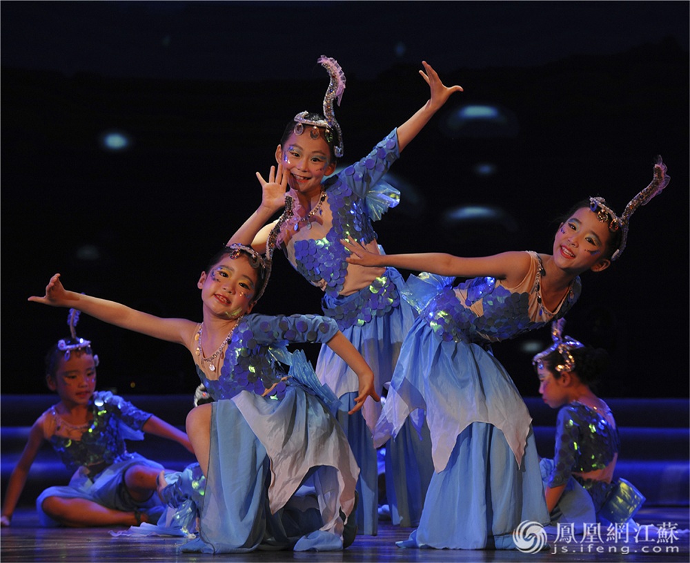 金陵五月风少儿舞蹈大赛落幕 22场节目诠释童趣与星光