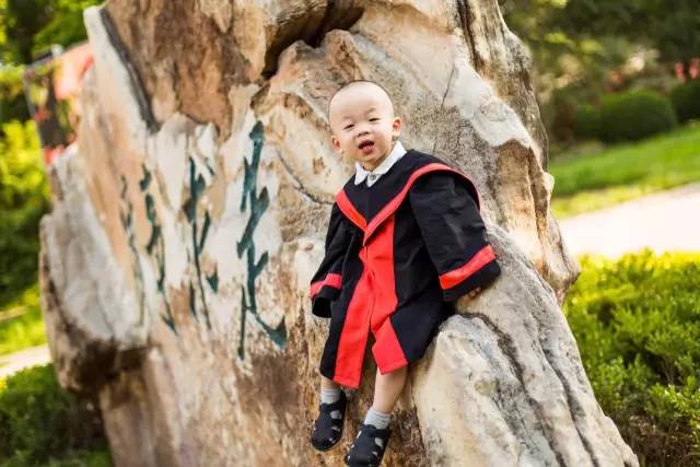 人大本科生大三结婚大四生子:我的辛酸我知道(图)