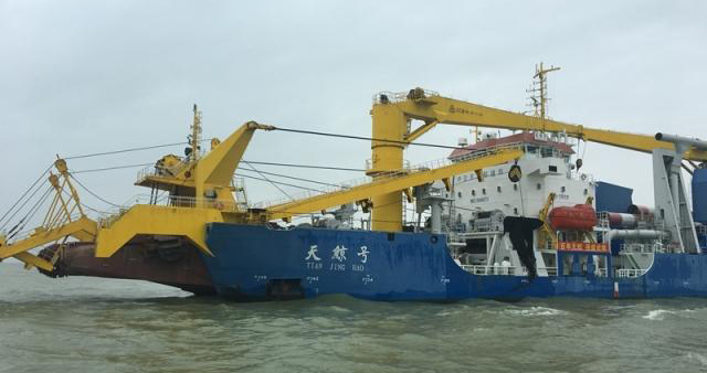 

国人骄傲！国产造岛神器 老外只能租不能买






