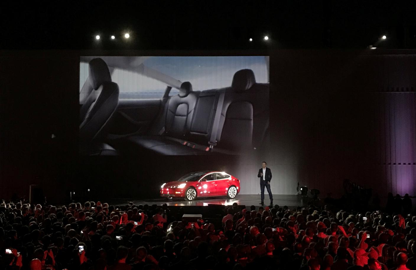 马斯克：Model 3早期生产将经历6个月地狱般挑战