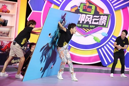 传奇世界十四年经典升级 一亿传世兄弟重聚