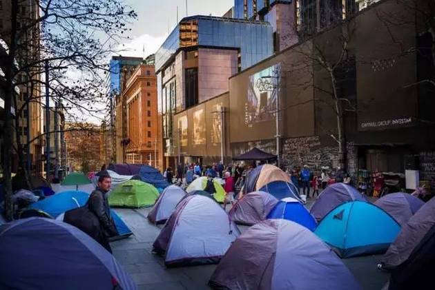 没钱租房 人们搭帐篷占领了悉尼金融中心(图)