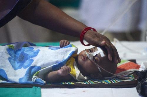 印度医院“断氧”事故已致85人死亡