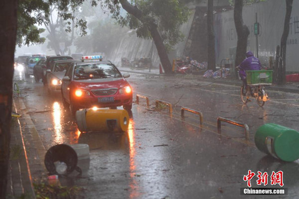 强台风“天鸽”登陆广东珠海 4省区将遭狂风暴雨