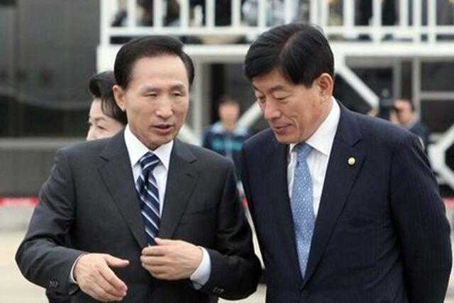 韩执政党要求调查前总统李明博 在野党：政治报复