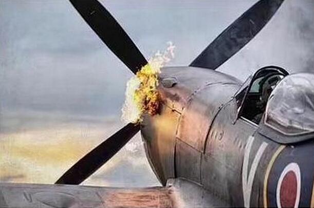 最帅飞行员配最帅战机 《敦刻尔克》中的喷火